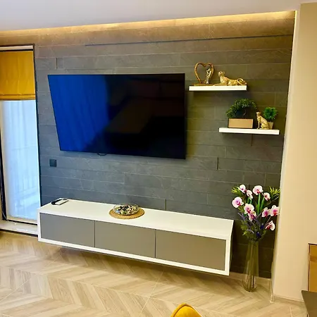 Regatta Park 1br Exclusive Parking Included Daire *