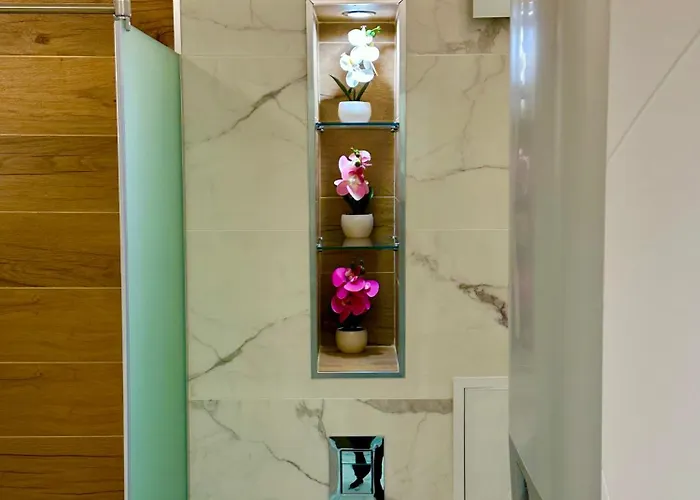 Daire Regatta Park 1br Exclusive Parking Included