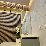 Regatta Park 1br Exclusive Parking Included Apartment *