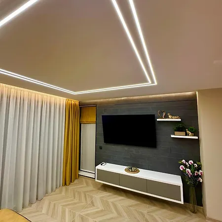 Regatta Park 1br Exclusive Parking Included Апартамент *