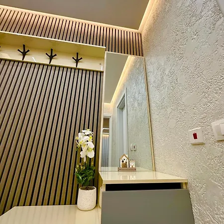 Regatta Park 1br Exclusive Parking Included Апартамент *