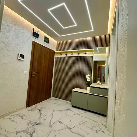 Regatta Park 1br Exclusive Parking Included Апартамент