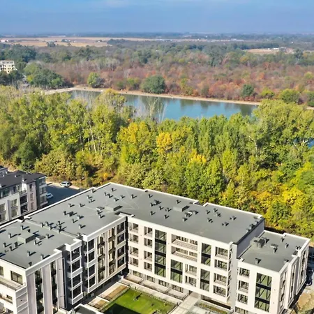Апартамент Regatta Park 1br Exclusive Parking Included Пловдив